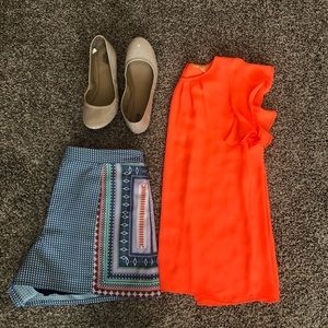 Bright orange Gianni Bini ruffle sleeve top. Size S